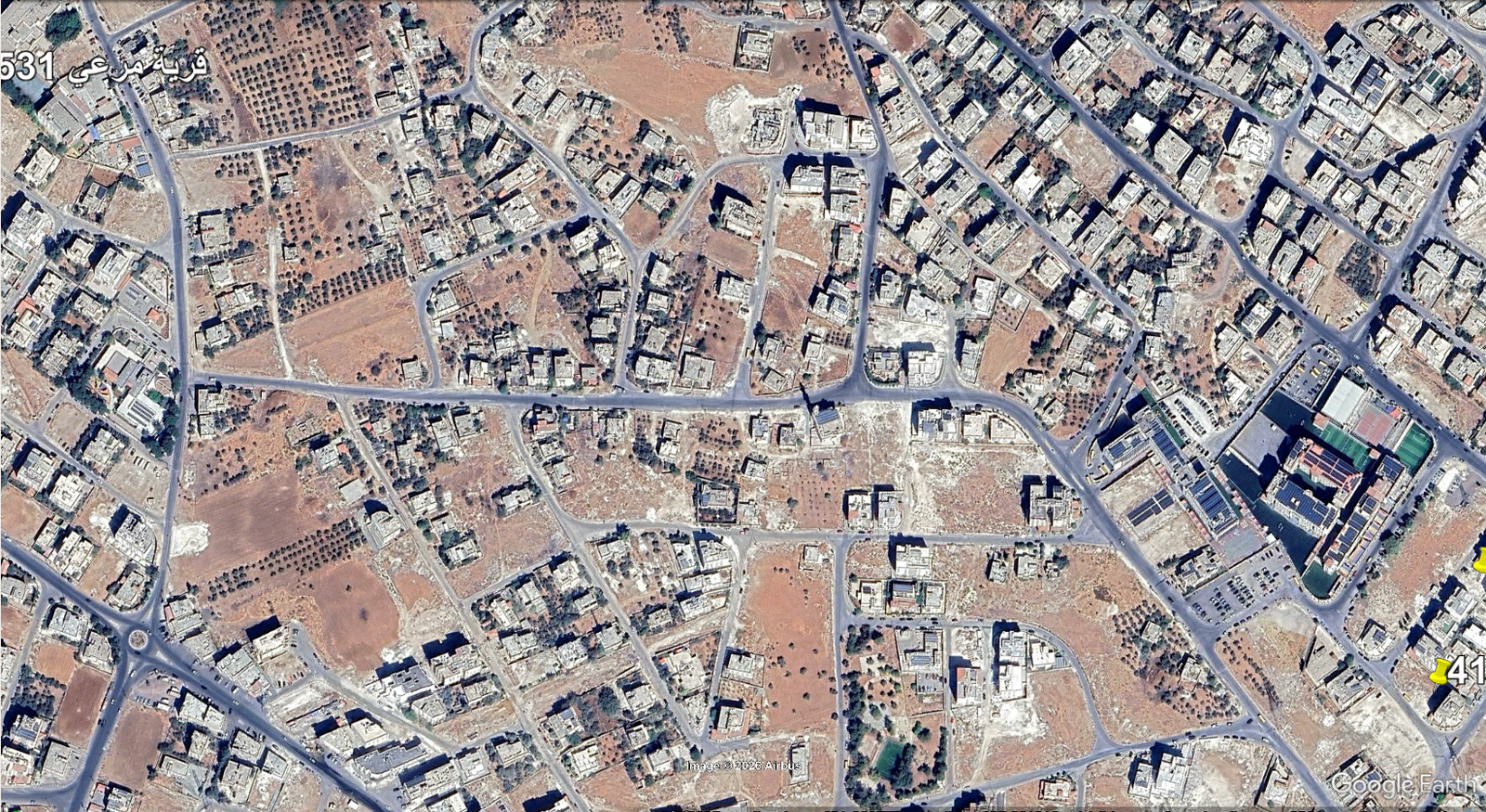 أرض سكينة  بمساحة 980م² قرب أكاديمية عباقرة الأجيال - البنيات عمّان