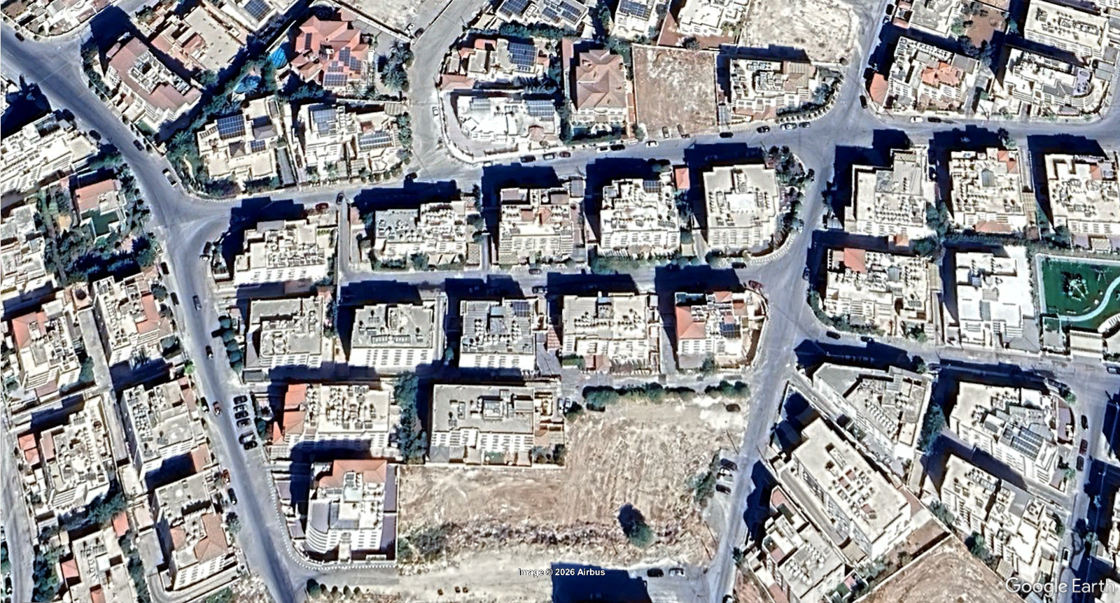 قطعة ارض سكنية 1دونم و 260 متر  خربة سكا طريق المطار