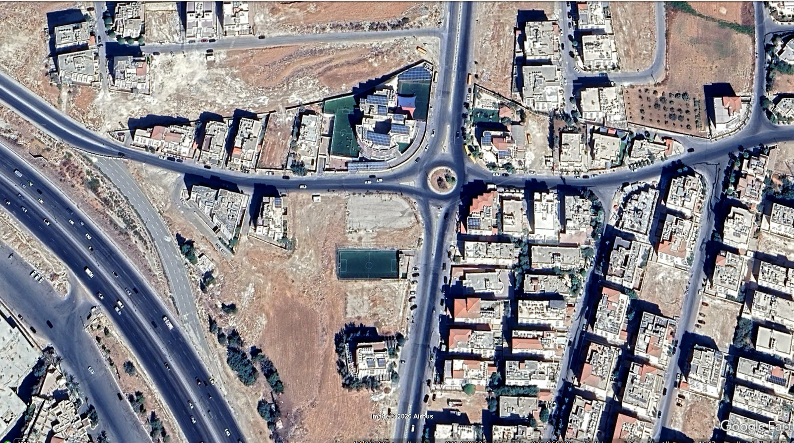 قطعة ارض سكنية 750 متر مدخل حي الصحابه مقابل مدارس المهارات الدولي