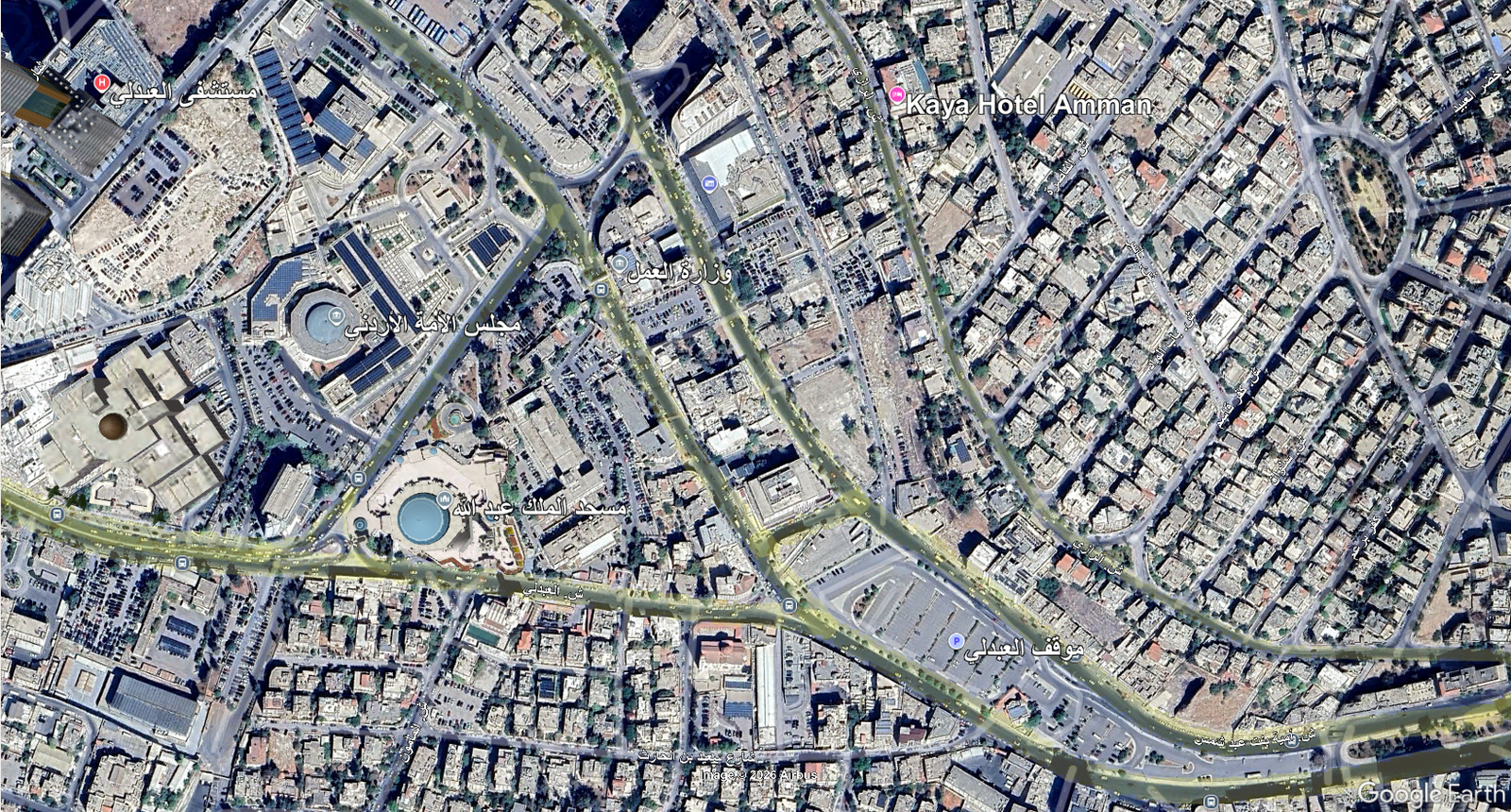 ارض تجاريه 754متر العبدلي / شارع الملك حسين / مقابل وزارة التربية والتعليم