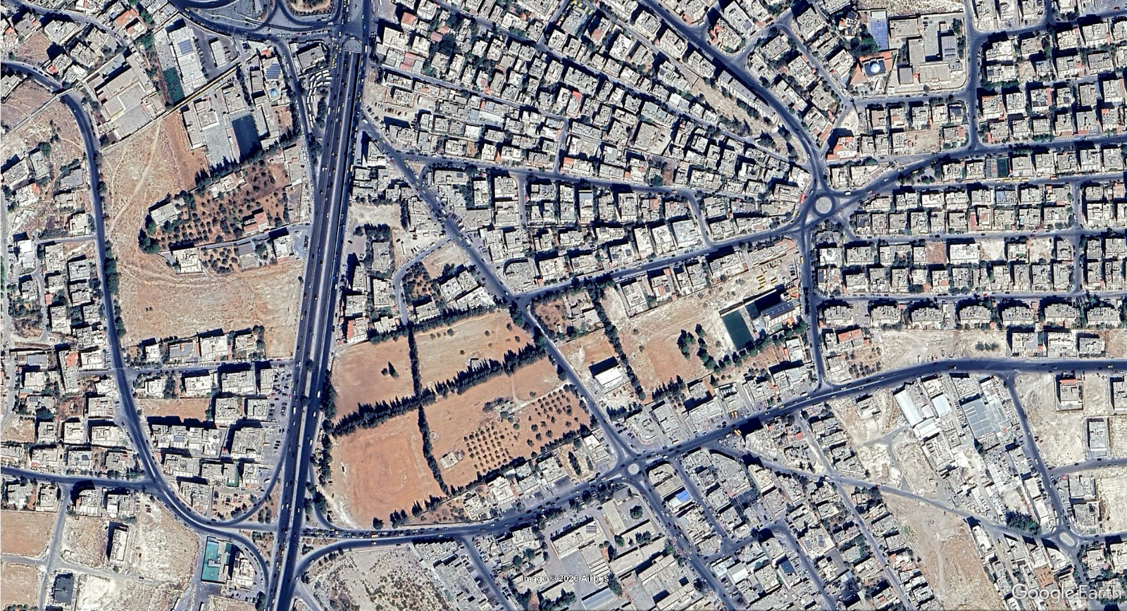 قطعة ارض 2 دونم و 949 متر صويلح / بجانب النطقة الصناعية / شارع عوني بلال / شارع ابن عاشور